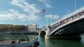 Le Rhône - le Pont Lafayette